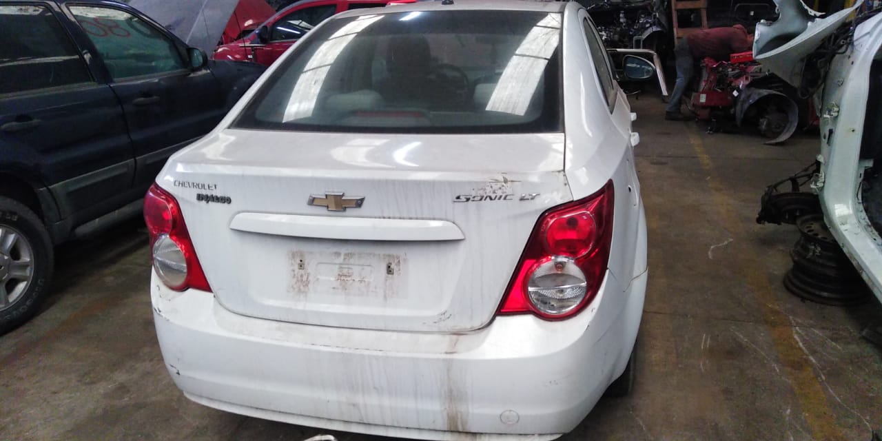  Chevrolet SONIC 2012    EN DESARME